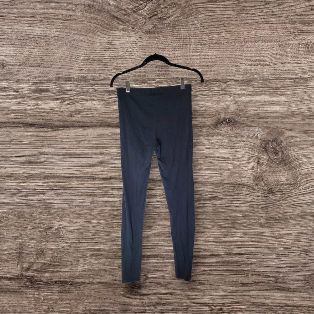 🍀Forever 21 Black Leggings Size M - Picture 2 of 2